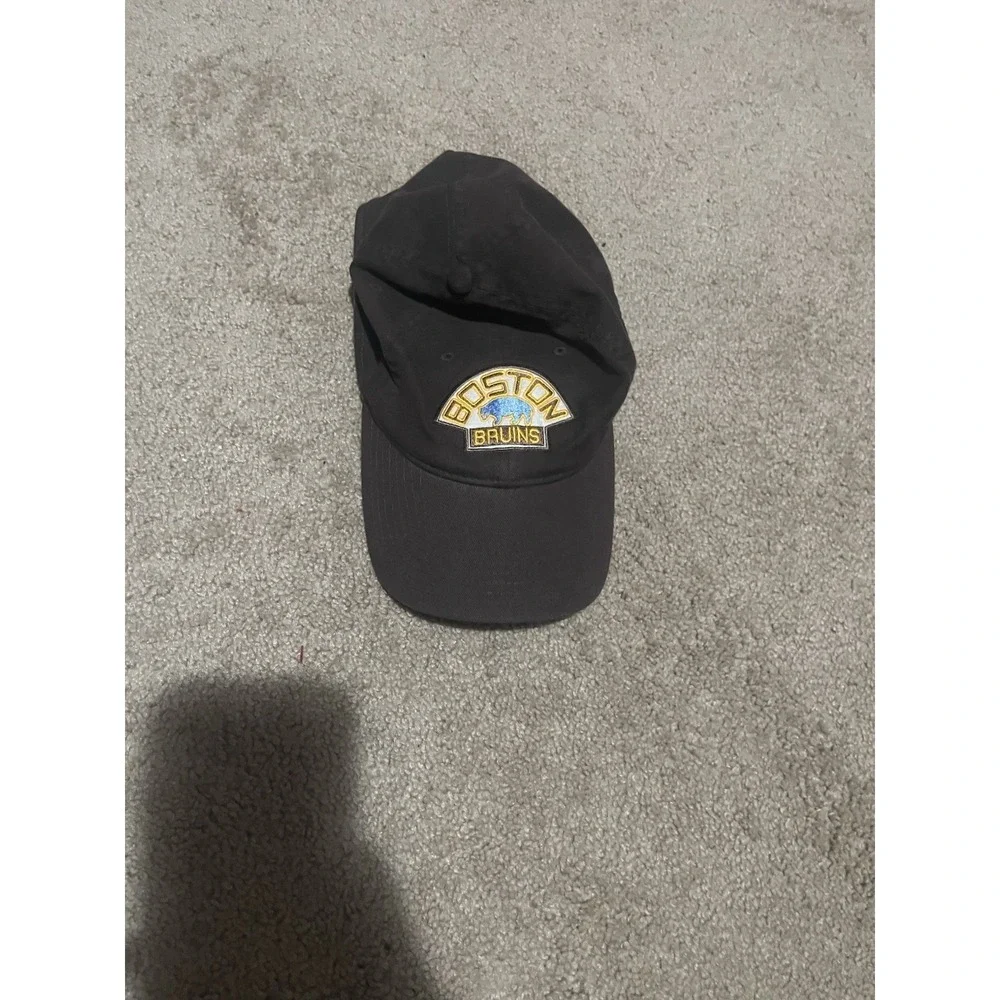 Boston Bruins VTG Hockey Brown Hat Size L/XL